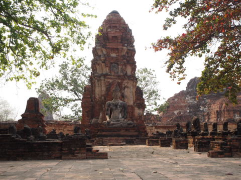 ワット・マハタート(Wat Mahathat)